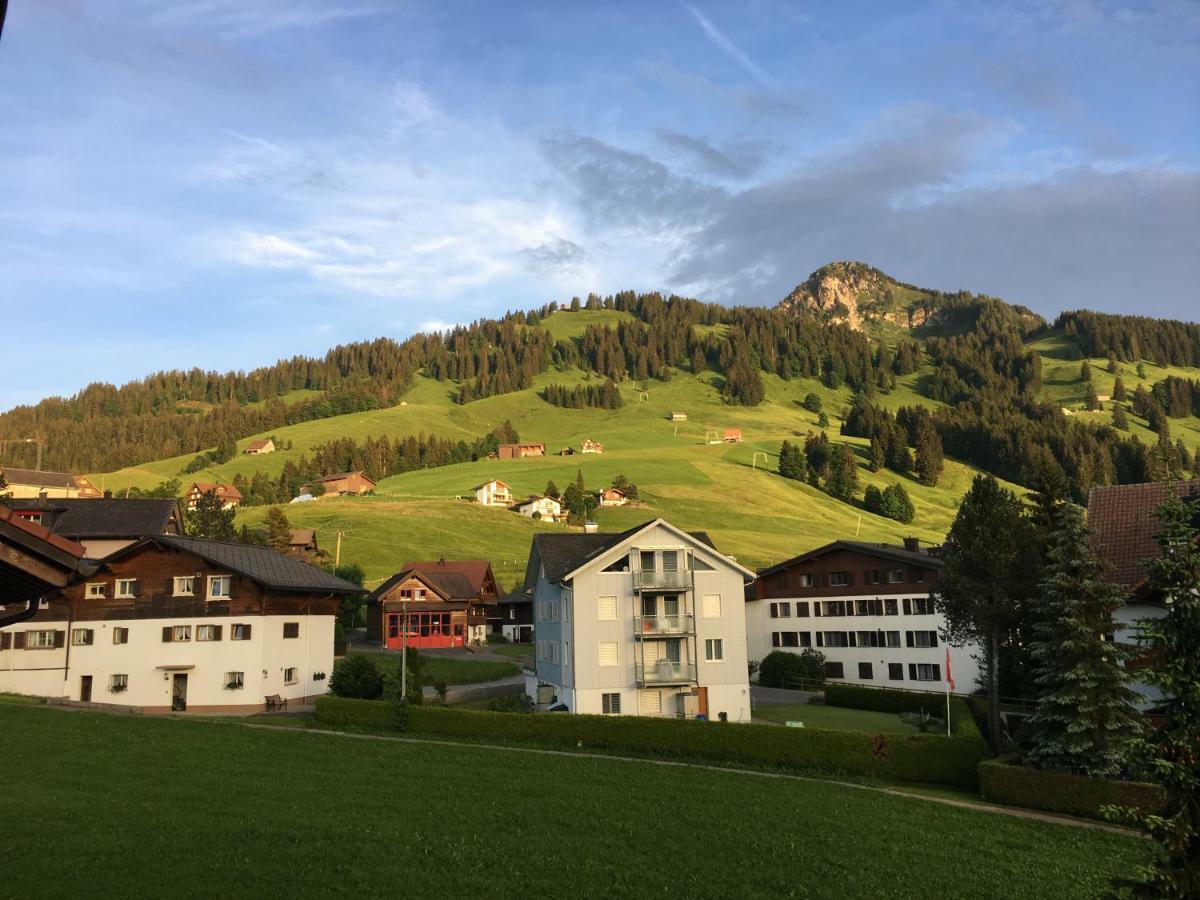 Ferienwohnung Hüslermatte 1 Oberiberg Exterior foto